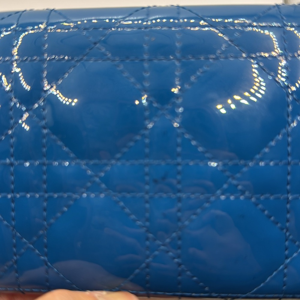 Authentic Christian Dior patent wallet with chain - Picture 11 of 11